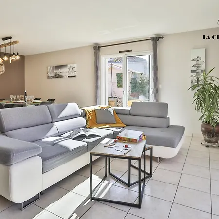 Ls - Agreable Avec Piscine Et Jacuzzi * Ле-Сабль-д’Олон