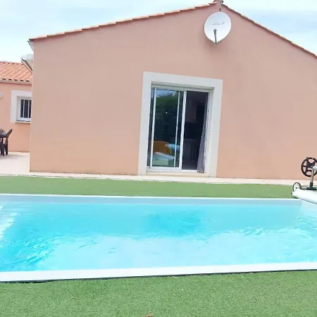 Вилла Ls - Agreable Avec Piscine Et Jacuzzi *