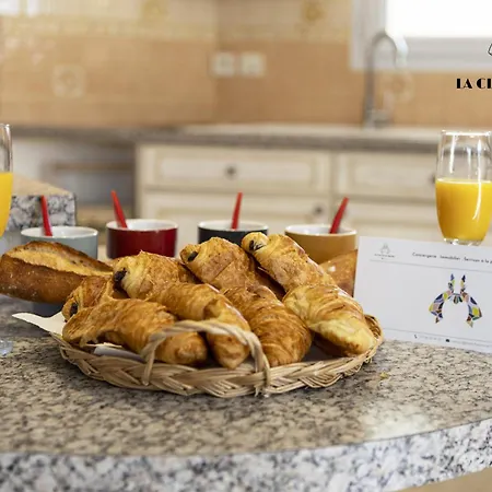 Ls - Agreable Avec Piscine Et Jacuzzi * Ле-Сабль-д’Олон