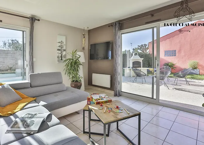 Ls - Agreable Avec Piscine Et Jacuzzi