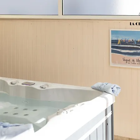 别墅 Ls - Agreable Avec Piscine Et Jacuzzi