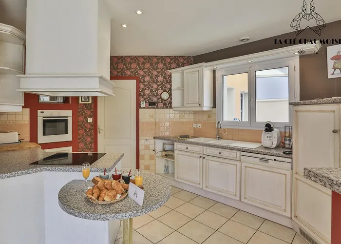 וילה Ls - Agreable Avec Piscine Et Jacuzzi